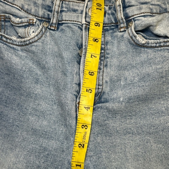 Joe Fresh X Jillian Harris High rise, straight jeans. Size 25. - Picture 8 of 11